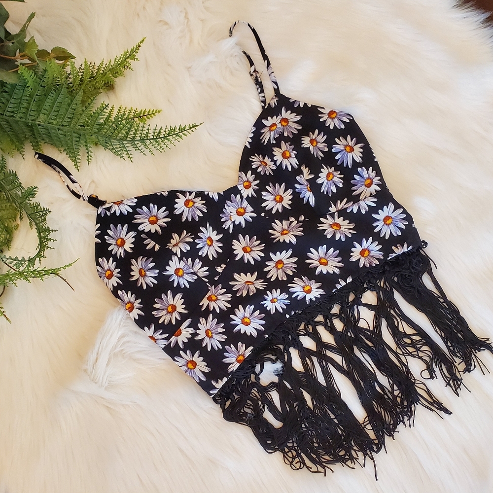 NWT PACSUN: black floral crop top